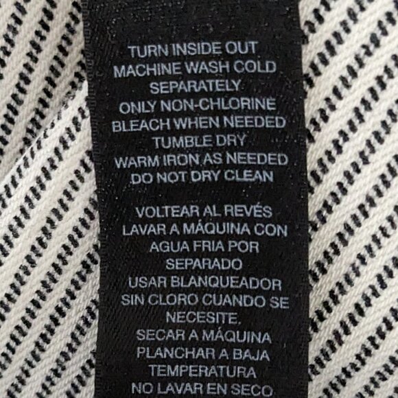 Women's "CHICO'S So Slimming Girlfriend", Ankle Jeans Pants; Gray Stripe; Size S - Picture 5 of 5